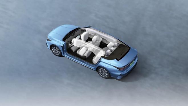 9915km破纪录百公里油耗仅208L凯发K8登录奇瑞风云A8L续航236